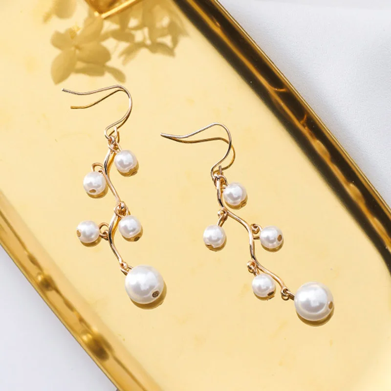 

Japanese Sweet Simulated Pearls Drop Earrings Geometric S Shape Spiral Dangle Earring for Women Handmade Wedding Party Jewelry