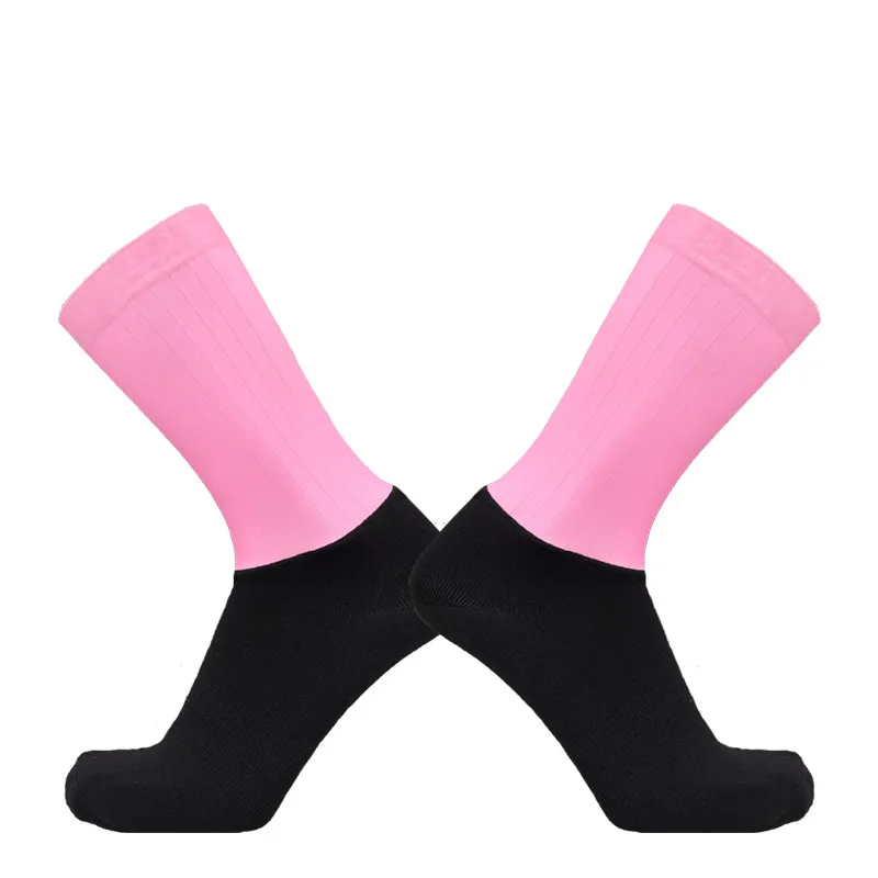 New Summer Breathable Cycling Socks Men Women Anti Slip Silicone Seamless Aero Socks Wearproof Road Bike Socks Ciclismo - Цвет: pink blaack