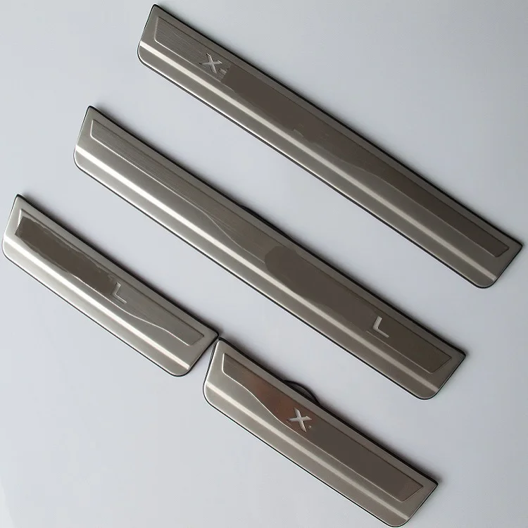 

Stainless steel Car Welcome pedal Door sill scuff plate Guards protector trim with LED light For Nissan X-TRAIL 2014-2017
