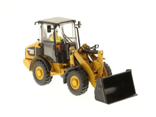 Изысканный компактный колесный погрузчик 1:50 Caterpillar CAT 906H Инженерная техника