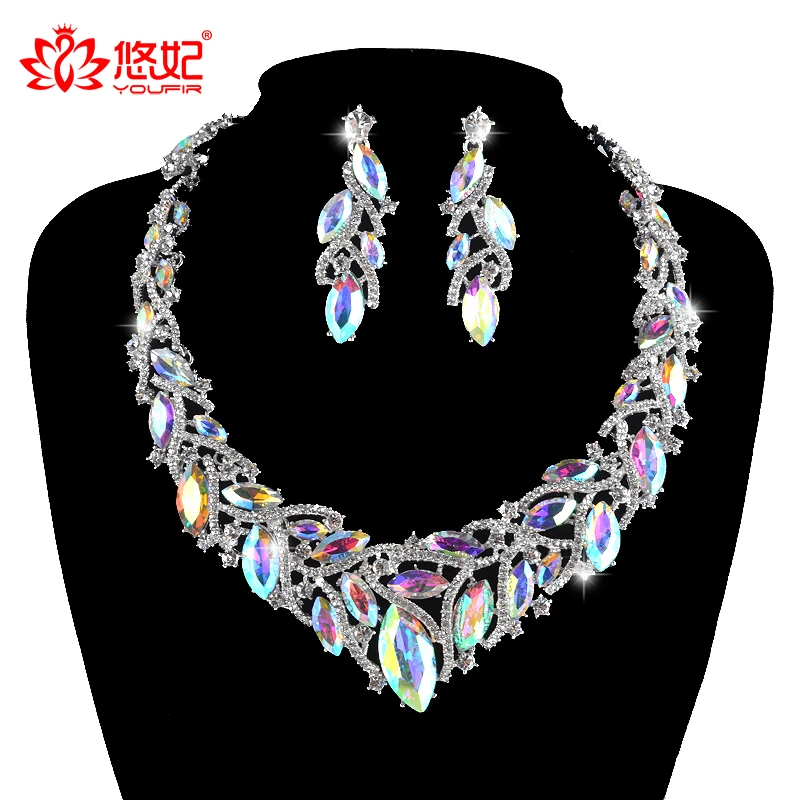 fashion delicate crystal AB color jewelry sets for bridal wedding party necklace earrings women dress rhinestone jewlery fashion delicate crystal AB color jewelry sets for bridal wedding party necklace earrings women dress rhinestone jewlery