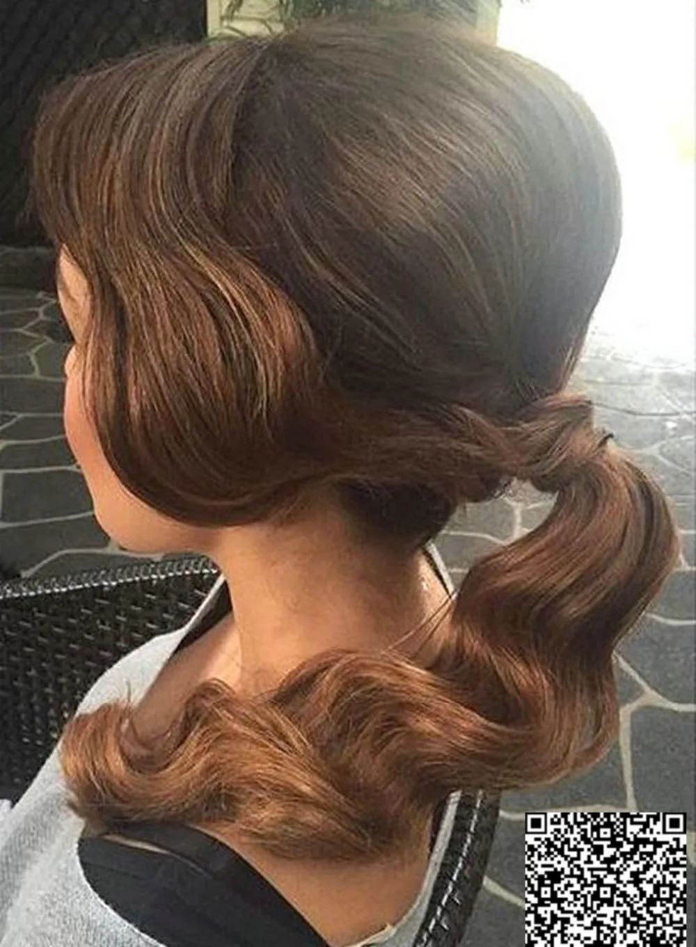 18-wrap-around-low-ponytail