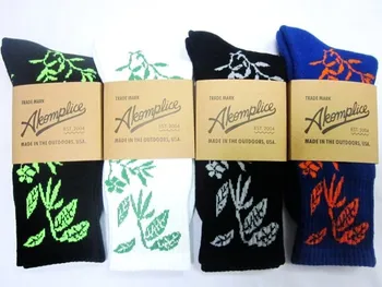 

24pcs=12pair cotton Fashion rose coco tree akomplice thicken bottom hiphop men Walking Socks 24pcs/lot