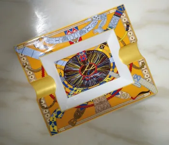 

High-end European Pattern Two Holder Ceramic Cigar Ashtray W/ Original Gift Box 1