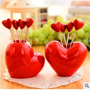 

Cute Loving Heart Stainless Steel & Plastic Fork For Fruit Cake Sausage