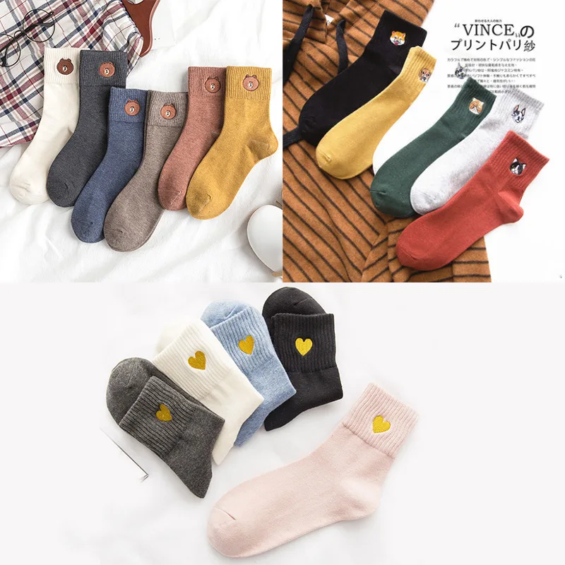 

women socks embroidery pure cotton academy Korean style socks version autumn and winter white sport sprouting cute female socks