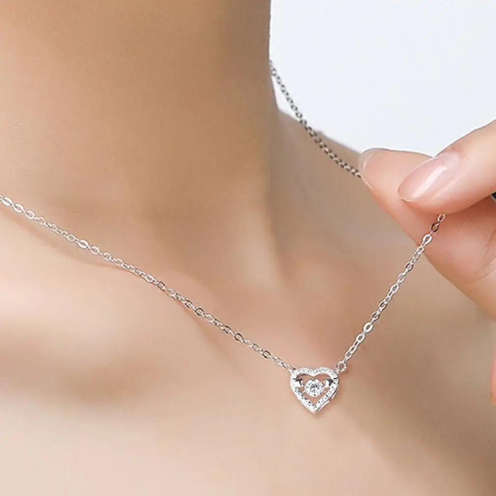 

Korean Fashion Romantic Heart Pendants Design Ladies Lovely Necklaces for Women Wedding Statement Jewelry