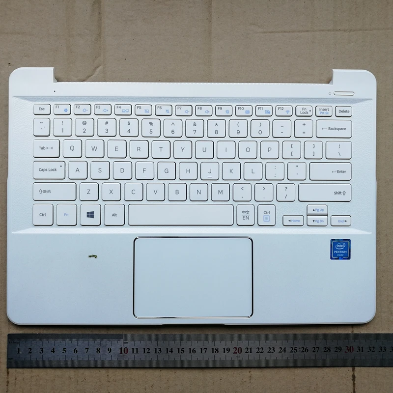 

Korean 90%new layout laptop keyboard with touchpad palmrrest for Samsung NP 910S3L 915S3L 910S3K 915s3k