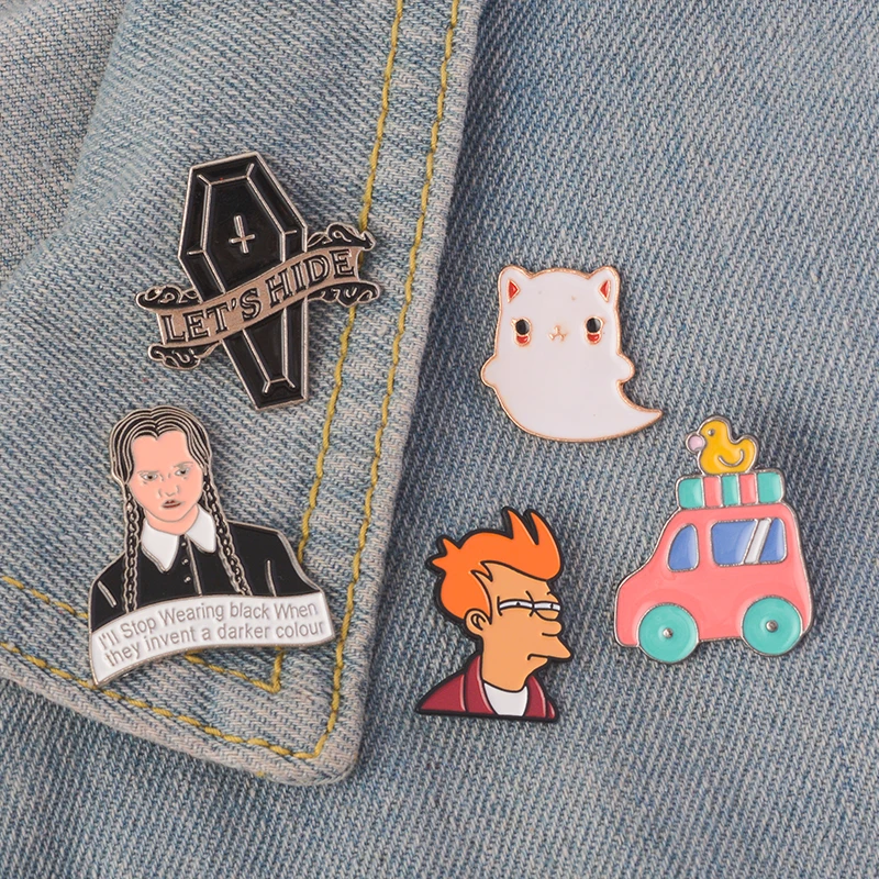 

Hot Collection ! Cartoon Cute Futurama Philip J. Fry Addams Family Halloween Let's Hide Ghost Car Duck Enamel Brooches Pins
