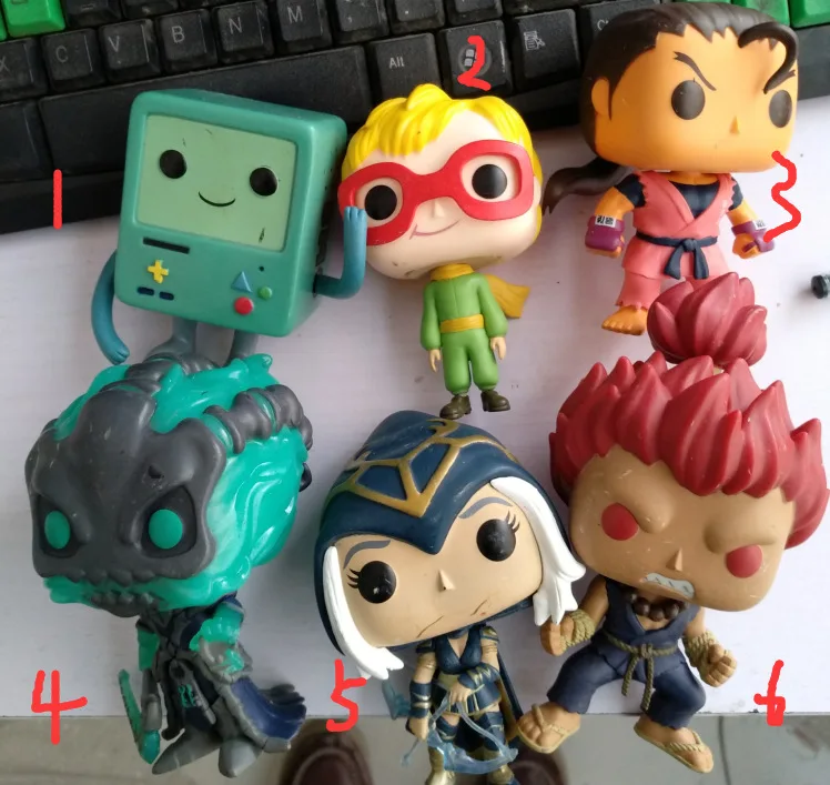 

Funko POP Secondhand Happy, Games: Street Fighter - Dan, Akuma, Vinyl Action Figure Collectible Model Toy No Box
