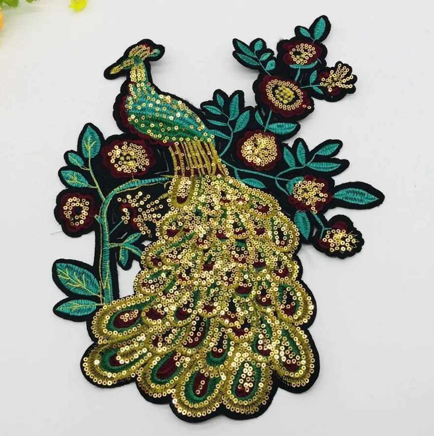 1Pcs 31*26cm Sequin Peacock Patches Handmade Sewing Clothing Accessories DIY Sequined Appliques