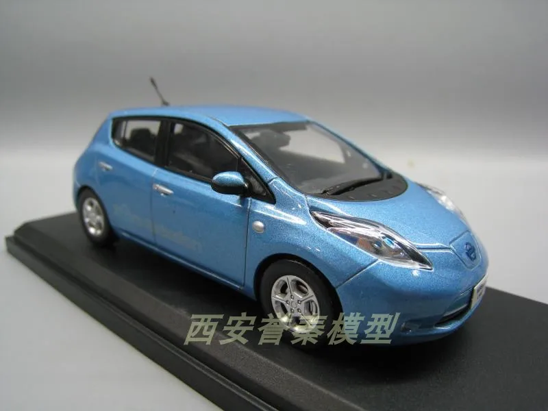 NOR EV 1:43 nissan LEAF 2012 сплав модель автомобиля литья под давлением металлические игрушки подарок на день рождения для детей мальчик