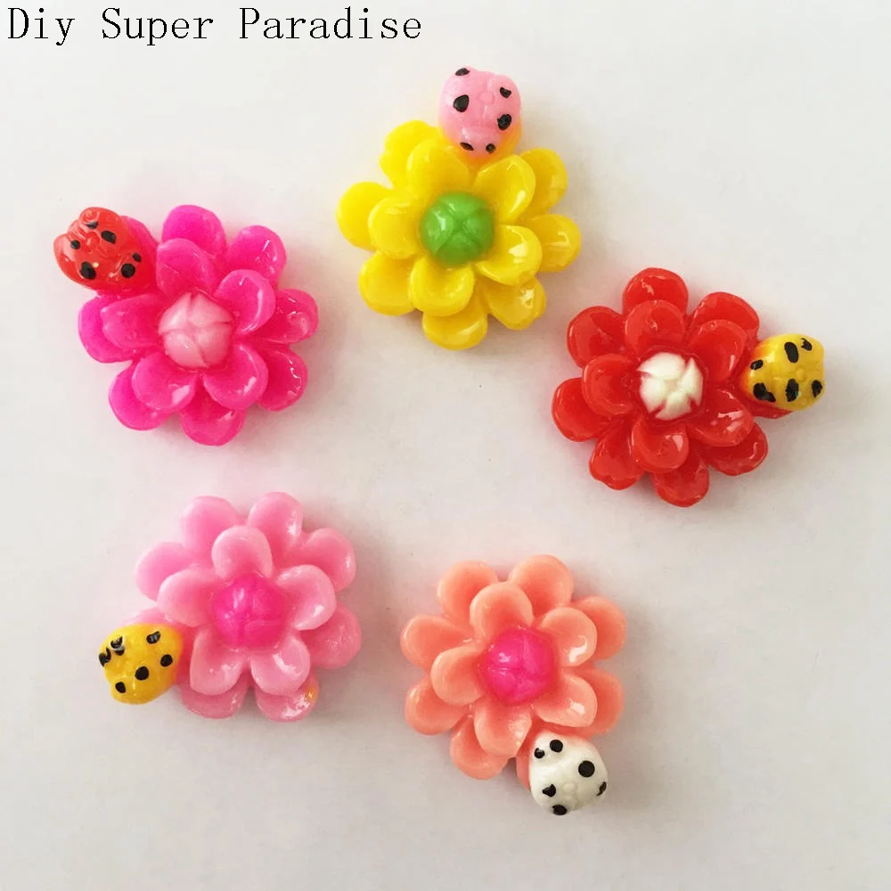 

Hot 30pcs 22mm Resin Cute Beatles Flower FlatBack Stone Wedding Embellishment Crafts K55*3