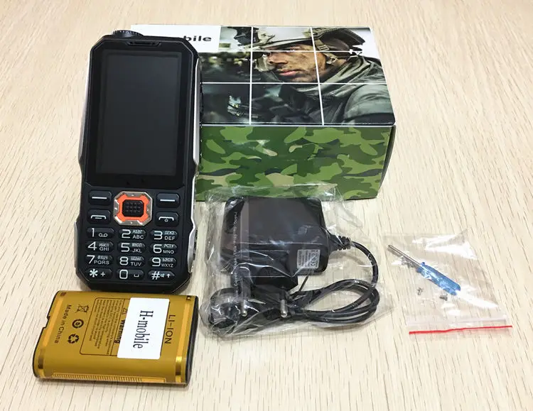 Оригинальный внешний аккумулятор 3 sim 2 8 &quot FM прочный мобильный телефон дешевый gsm