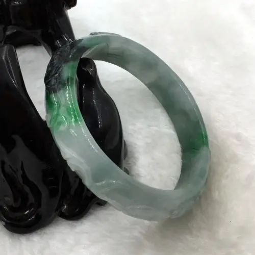

02104 China Hand-carved Green Emerald Green Jadeite Jade Bracelet Bangle