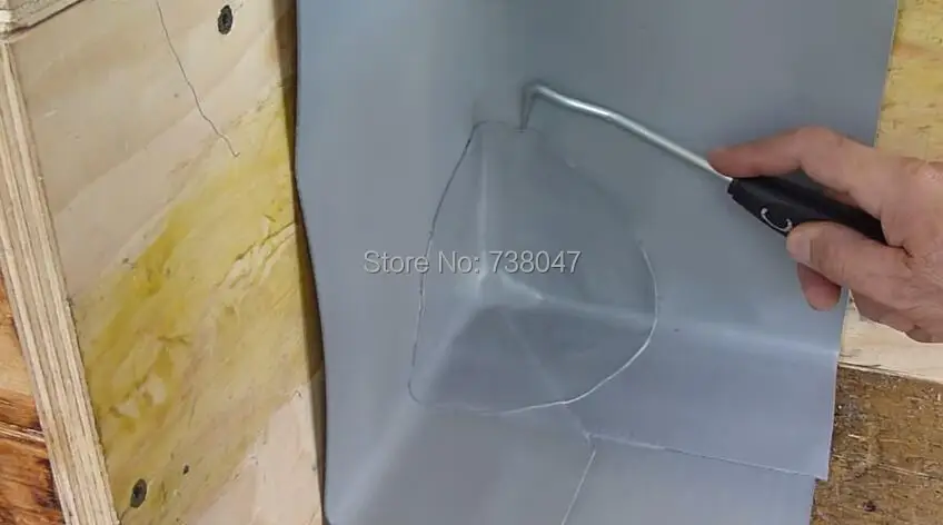 seam tester worker.jpg