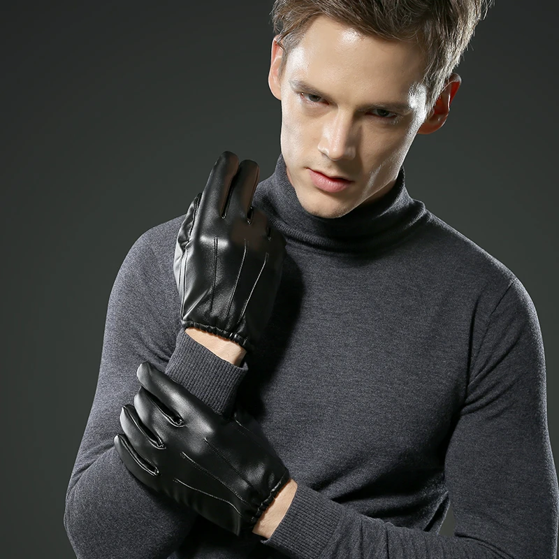 Putting black short leather gloves pic