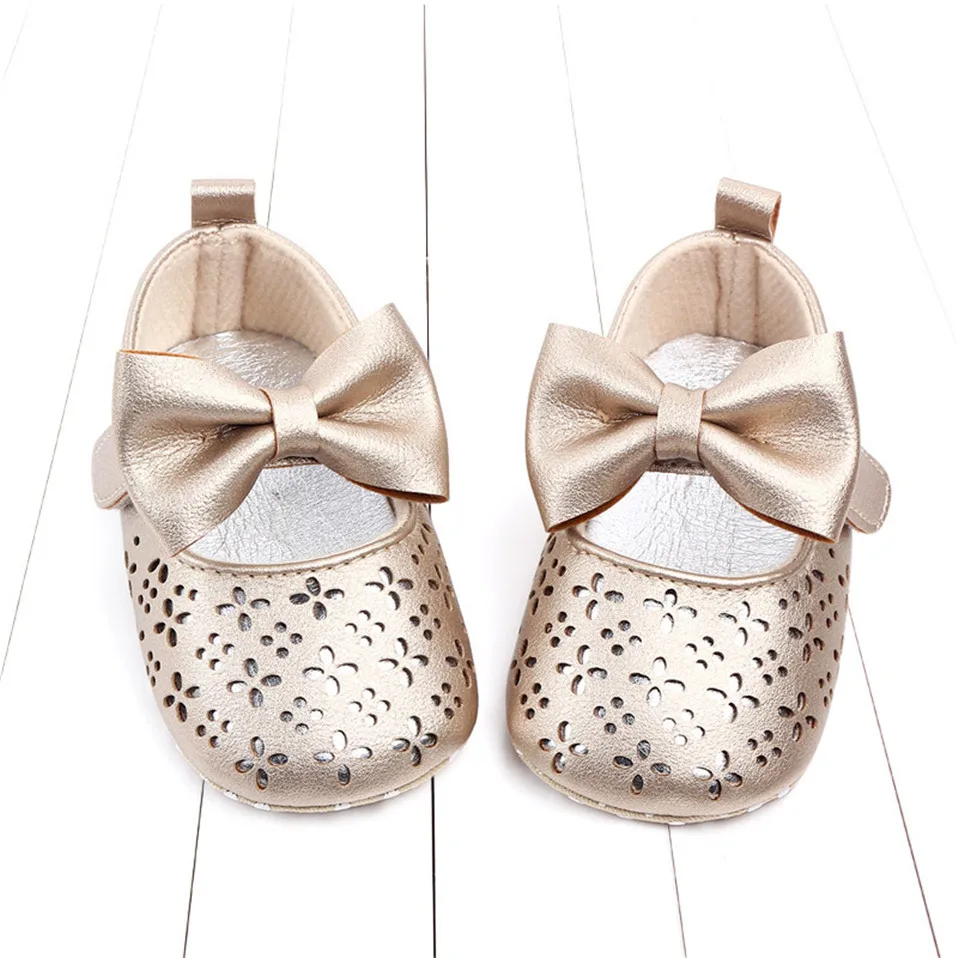 Baby Girls First Walker Summer Anti-slip Soft Bottom Girl Princess Shoes Toddler Bow Hollow Out Crib Shoes Baby For 0-18M