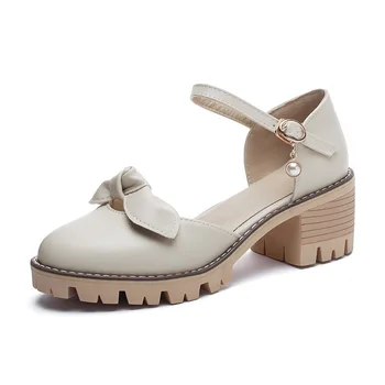 

College wind 2019 spring and summer new style with square hollow sandals 33-43