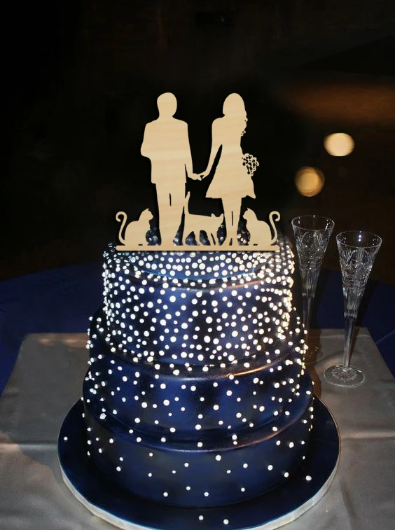 Personalized Acrylic Wedding Cake Topper Bride & Groom with 3 Cats Cake