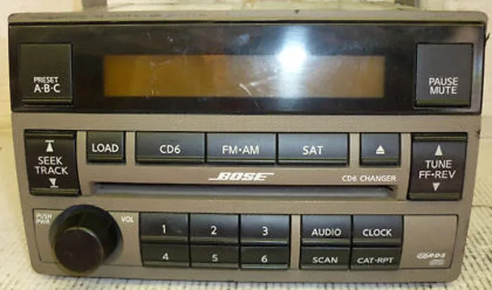 nissan-original-cd-changer-1