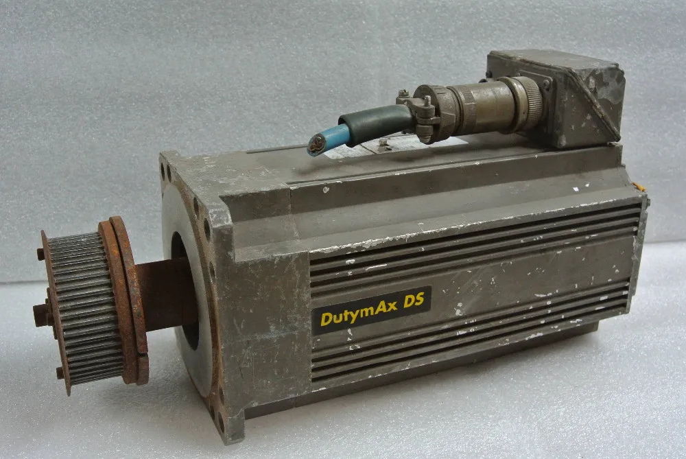 

R142DSC450C Used In Good Confition With Free shipping DHL / EMS