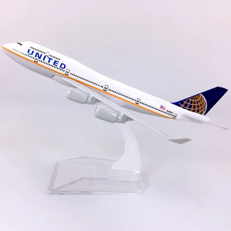 

16CM 1/400 United airlines Boeing B747-400 model airliner with base alloy aircraft plane collectible display model collection