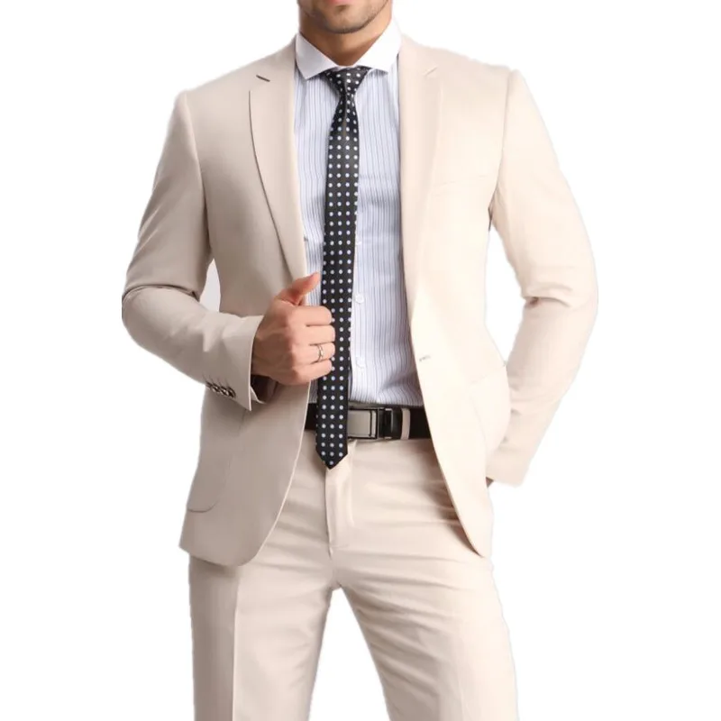 Бежевый свадебный костюм. Свадебный костюм. Жинис бурук. Мужчина в светлом костюме. Светлый мужской костюм.