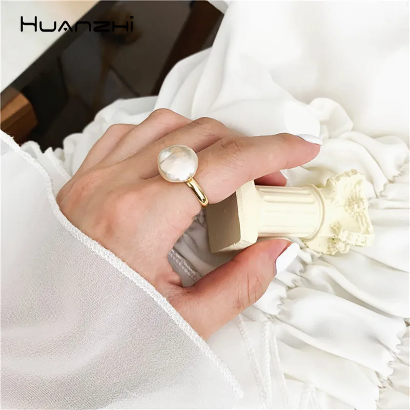 

HUANZHI Simple Imitation Pearls Irregular Ball Personality Geometric Open Rings Finger Rings for Women Girls Party Jewelry Gifts