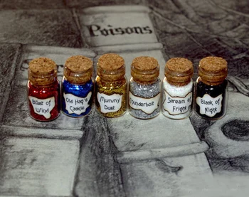 

12pcs/lot Evil Queen Magic Spell 6 Vials of Wicked Ugliness Peddler Potion, Mini Magic Snow White Bottle Charms