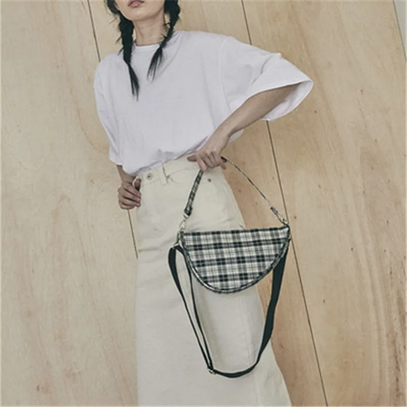 

Milk bear new originer style Women Messenger Bag Fashion Leopard Plush Mini Square Bag Shoulder Crossbody Bags Female Casual Sh