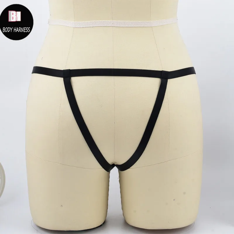 Трусики стринги женские с кисточками и низкой посадкой в готическом стиле|body