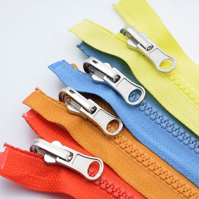 

5pcs 5# 70cm Resin Open End Reversible Zipper for Luggage Bag Overcoat Accessory Zipper DIY Sewing Crafts Garment Dress Zippers