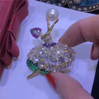 

wholesale Alluring New Style Austria Zircon Inlay angel 7-8MM FW white Pearl Brooch Scarf Clips Breastpin 006