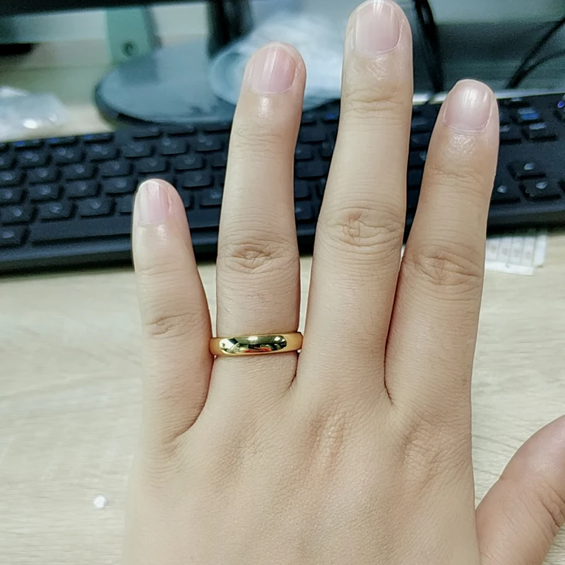 Женское кольцо из карбида вольфрама золотого цвета шириной 4 мм|tungsten carbide|gold colorring