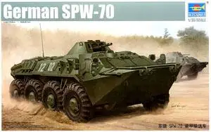 Трубач 1/35 масштабная модель 01592 демократии Германии SPW-70 8X8 колесные бронированные машины