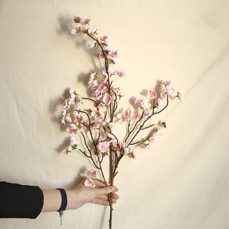 97 см Искусственный цветок slik cherry blossom peach blossom Слива искусственные растения DIY домашние вечерние свадебные украшения реквизит для фотосессии - Цвет: Светло-розовый