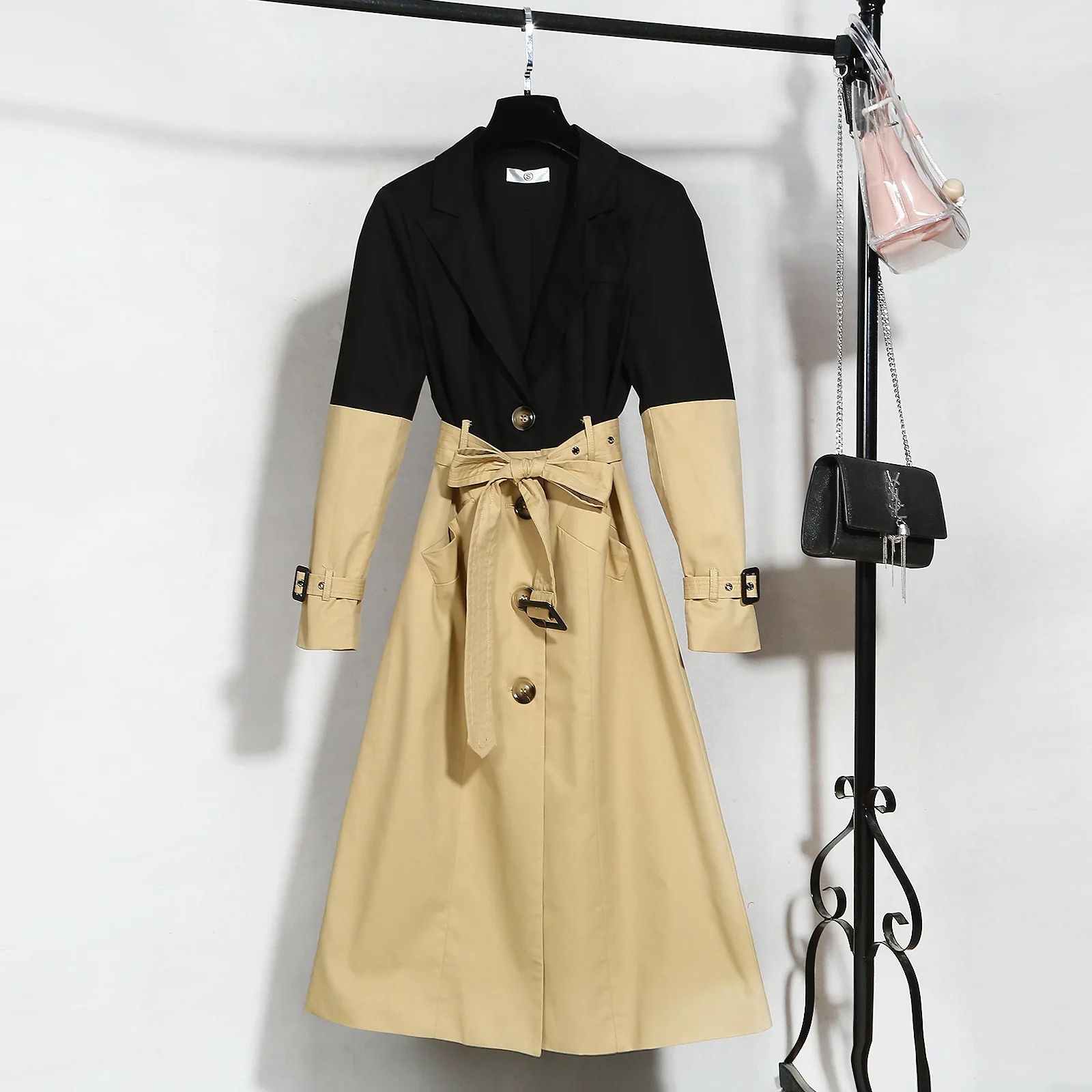 

New Spring Product Yang Power Star with The Same Style Stitching Long Windbreaker Fashion Collision Color Waist Jacket Women