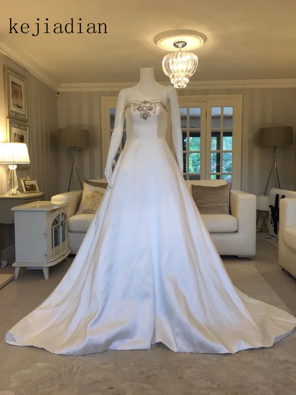 Royal Train Wedding Dresses 6