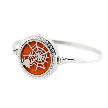 

5Pcs Stainless Steel Halloween Spider And Spider Web Pattern Aromatherapy Essential Oil Diffuser Locket Bangle Jewelry