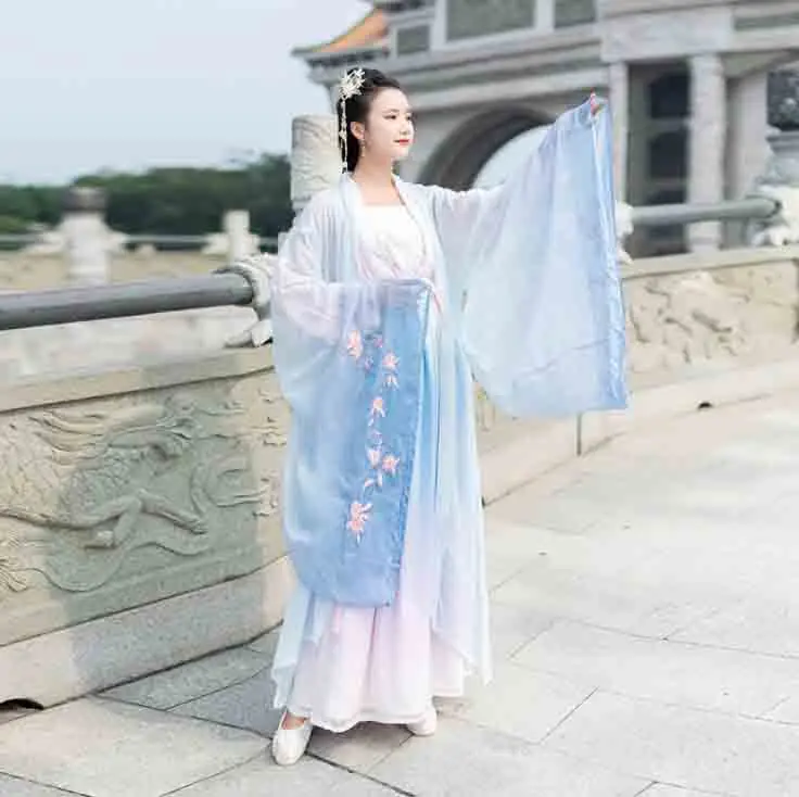 Женский костюм принцессы Hanfu из трех предметов в старинном китайском стиле с