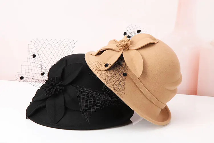 Женская шерстяная шляпа Fedoras в британском ретро стиле для девочек; осенне-зимняя шерстяная шапка; женская элегантная шапка с украшением в виде цветка; шапка в рыбацком стиле; B-8938