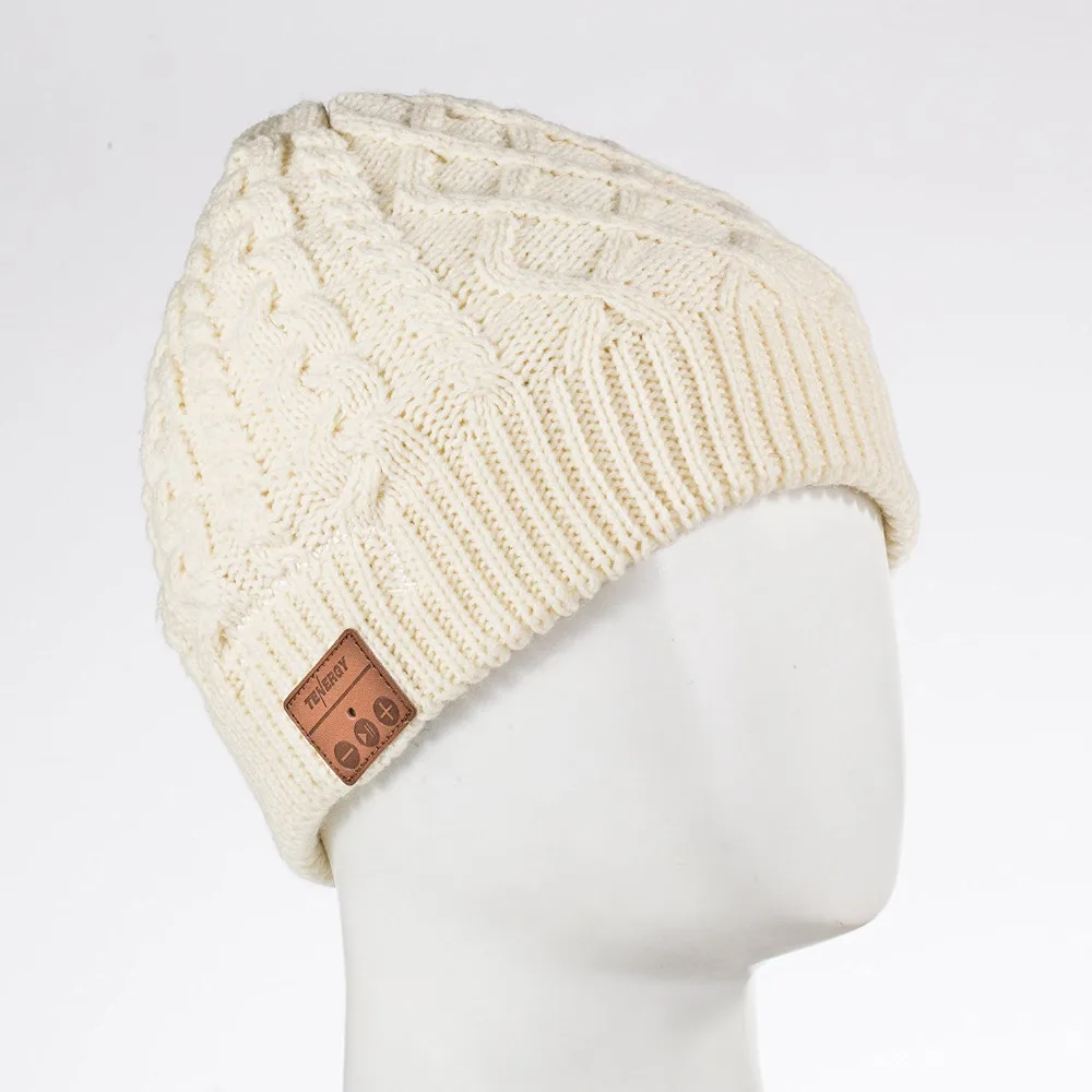 Bonnet tendance en laine torsadée