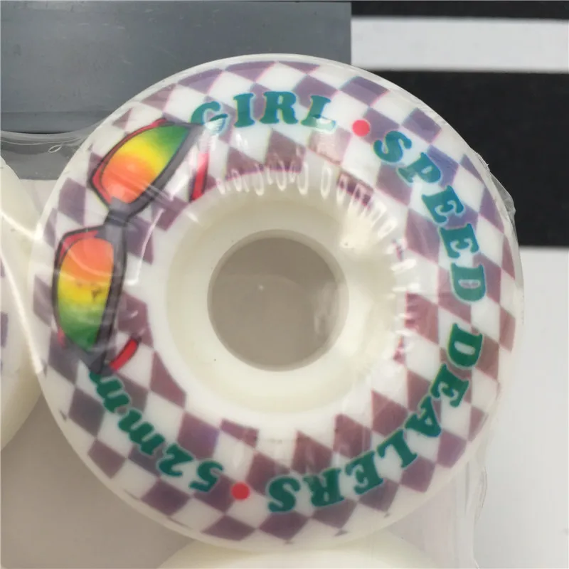 SKATEBOARD WHEEL (76)