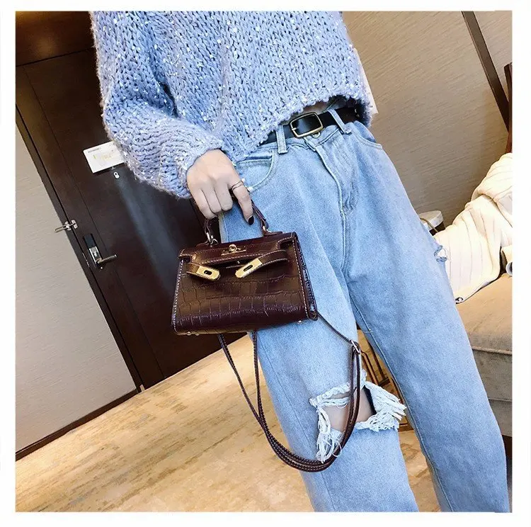 Cuir yellow Brown Brown Messenger Bolsa Bourgogne Poitrine Kate Femme tout Pierre red Pu De Main 2019 À Black Femininas Sacs Femmes Bandoulière Sac Fourre wRAqqpvn