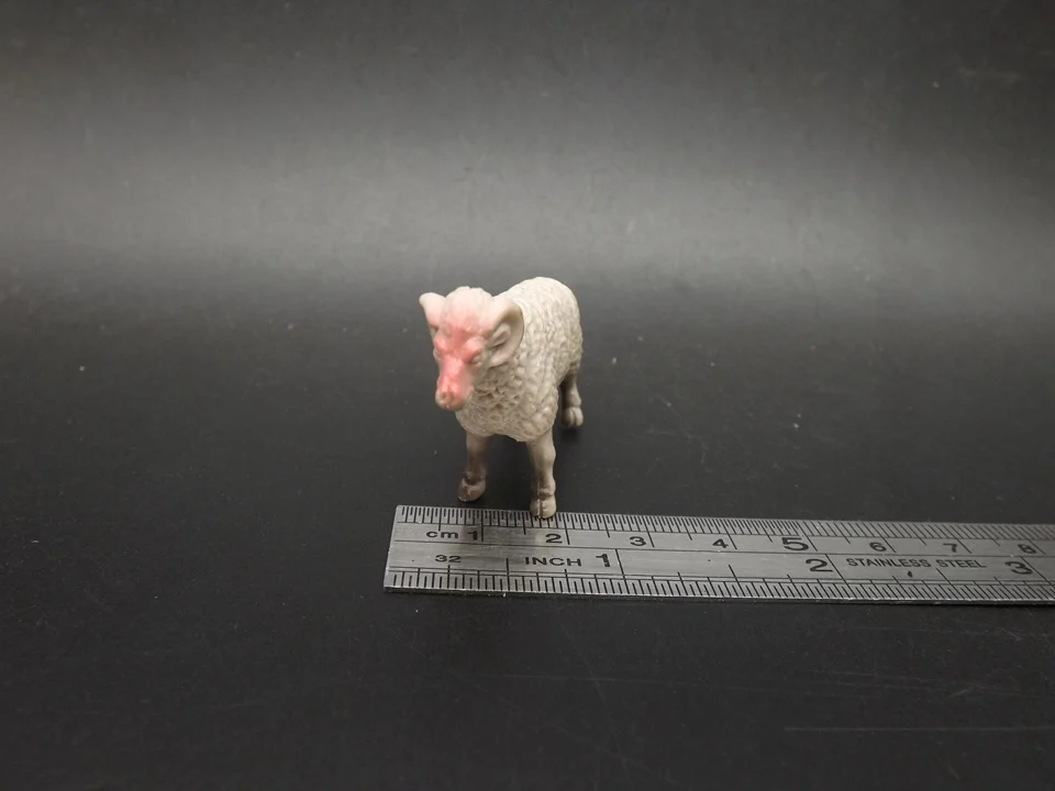 Мини овечка модель животного; изображение игрушка малыш