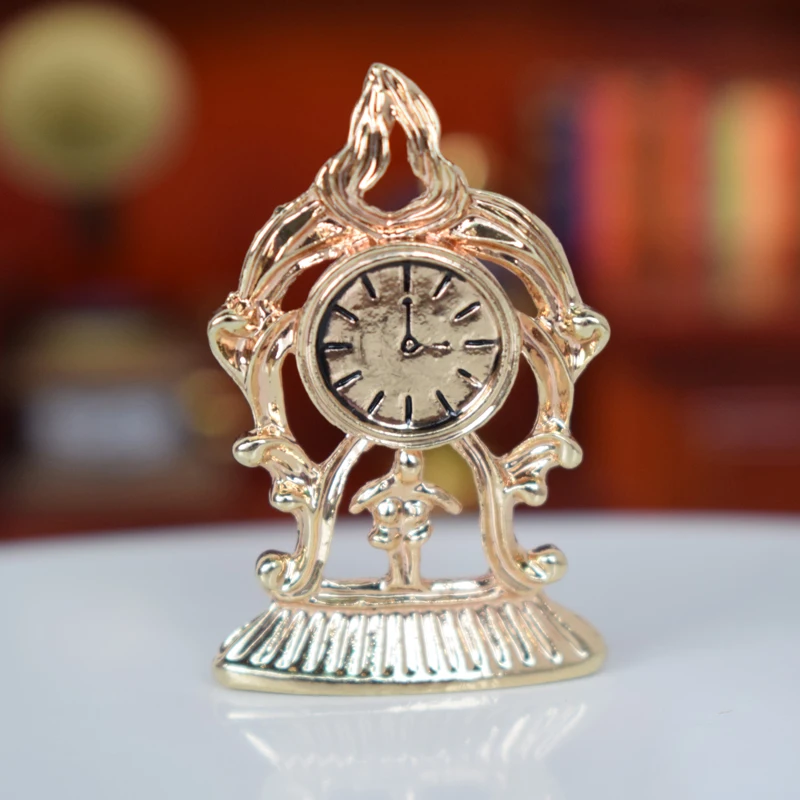 

1PCS Retro Metal 1:12 Miniature Dollhouse Golden Table Clock Livingroom Readingroom Decor Furniture Accessories