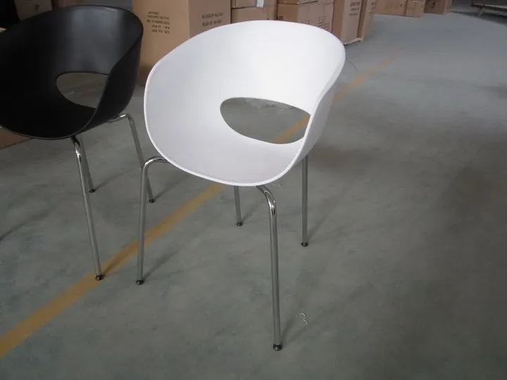 Современный дизайн классический минималистичный обеденный стул Европа пластиковое сиденье и стальная металлическая ножка кафе стул, гостиная модная мебель