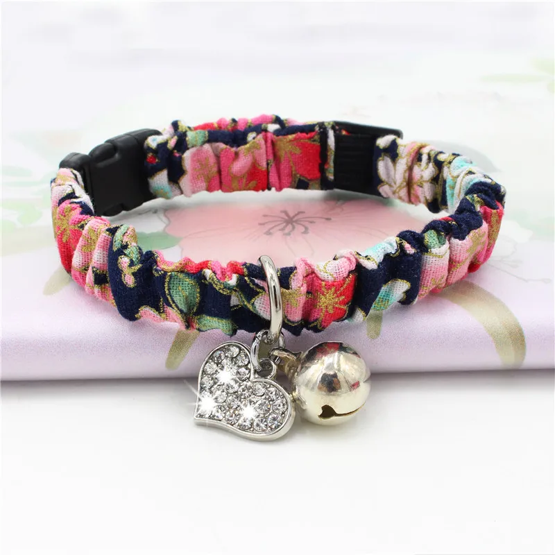 PipiFren Cats Collars With Bell Kitten Dogs Accessories For Pets Collars Chihuahua katten halsband halsbandje kat PipiFren Cats Collars With Bell Kitten Dogs Accessories For Pets Collars Chihuahua katten halsband halsbandje kat