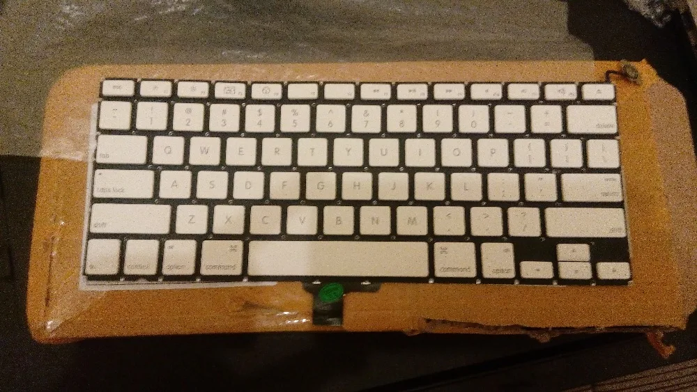 

New Laptop UK Keyboard For MacBook 13" A1342 2009 2010 Black with blacklit